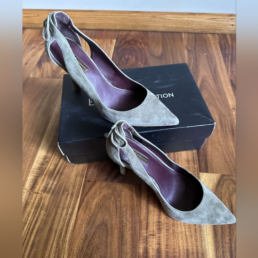 BCBG "Tiarra" Heel
